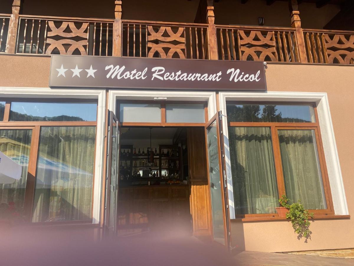 Motel Restaurant Nicol Armenis Ngoại thất bức ảnh